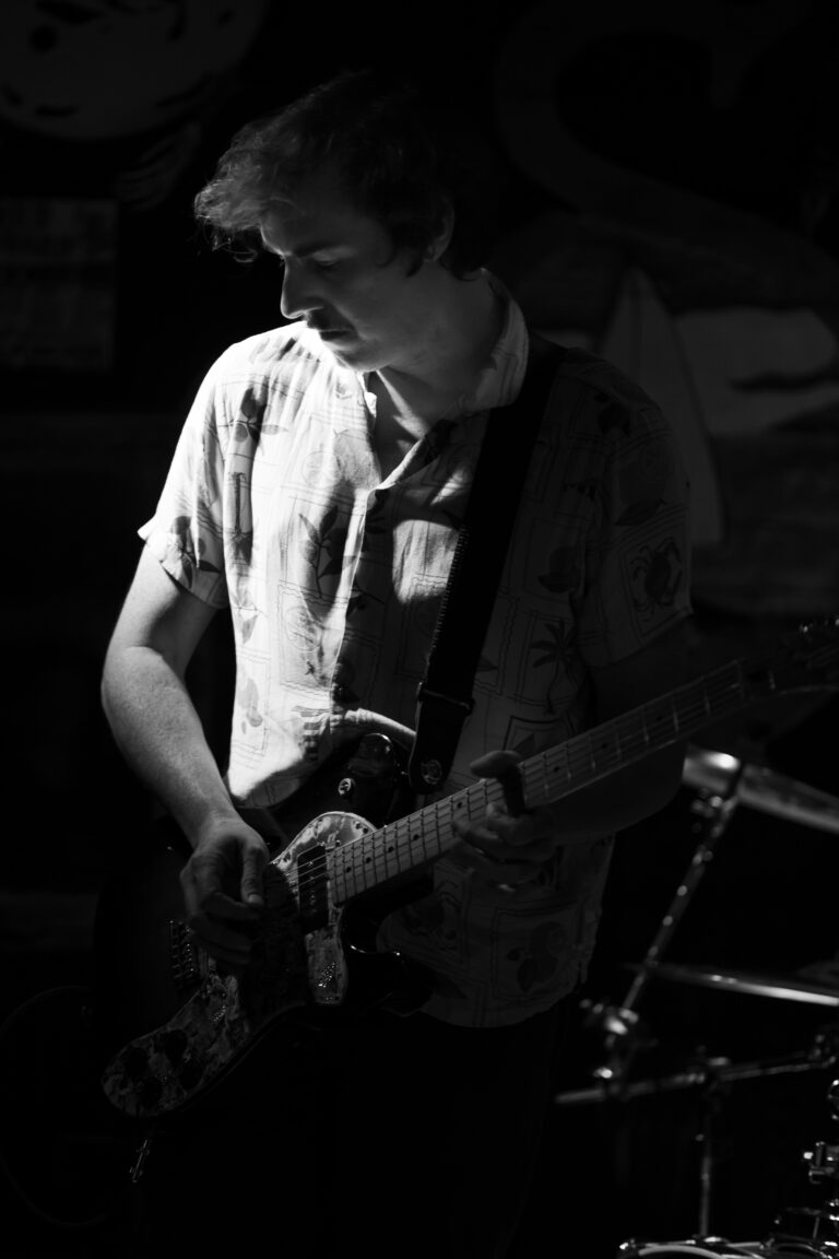 Portrait of man with guitar